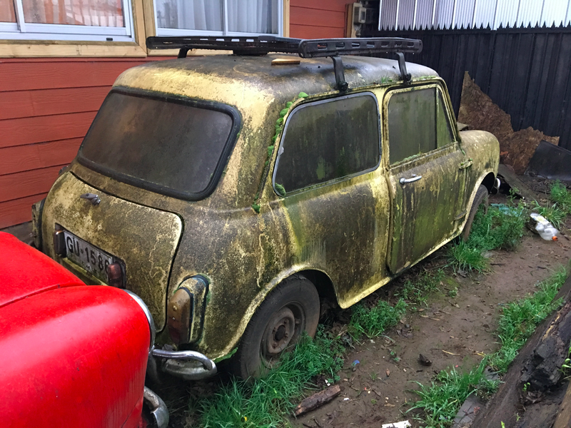 Illustration for article titled How I Found Some of the Strangest Minis Ever in a Random Neighborhood in Chile